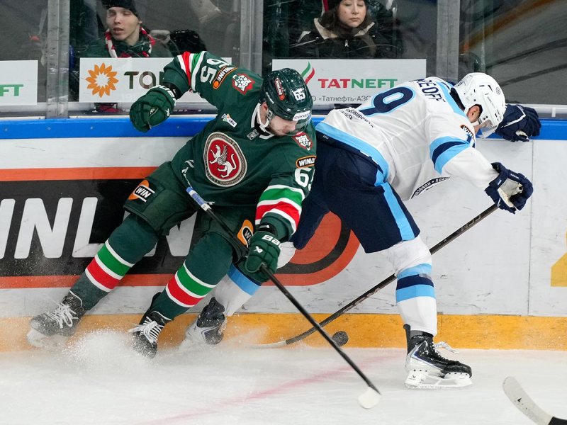 В КХЛ лидер таблицы неожиданно проиграл аутсайдеру
